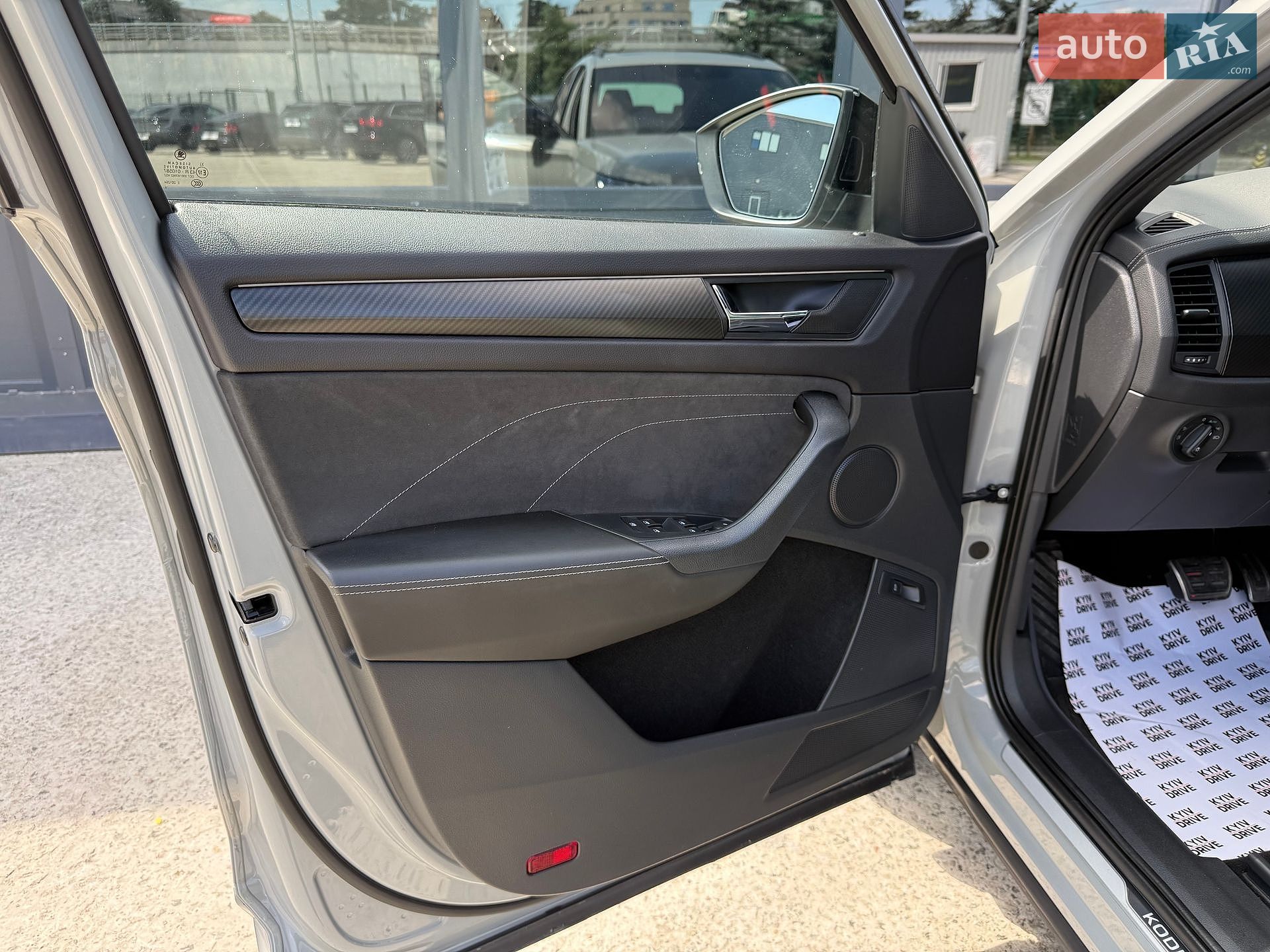Skoda Kodiaq 2022 VIN TMBLD9NS0NB400569 фото оголошення 32 з 51
