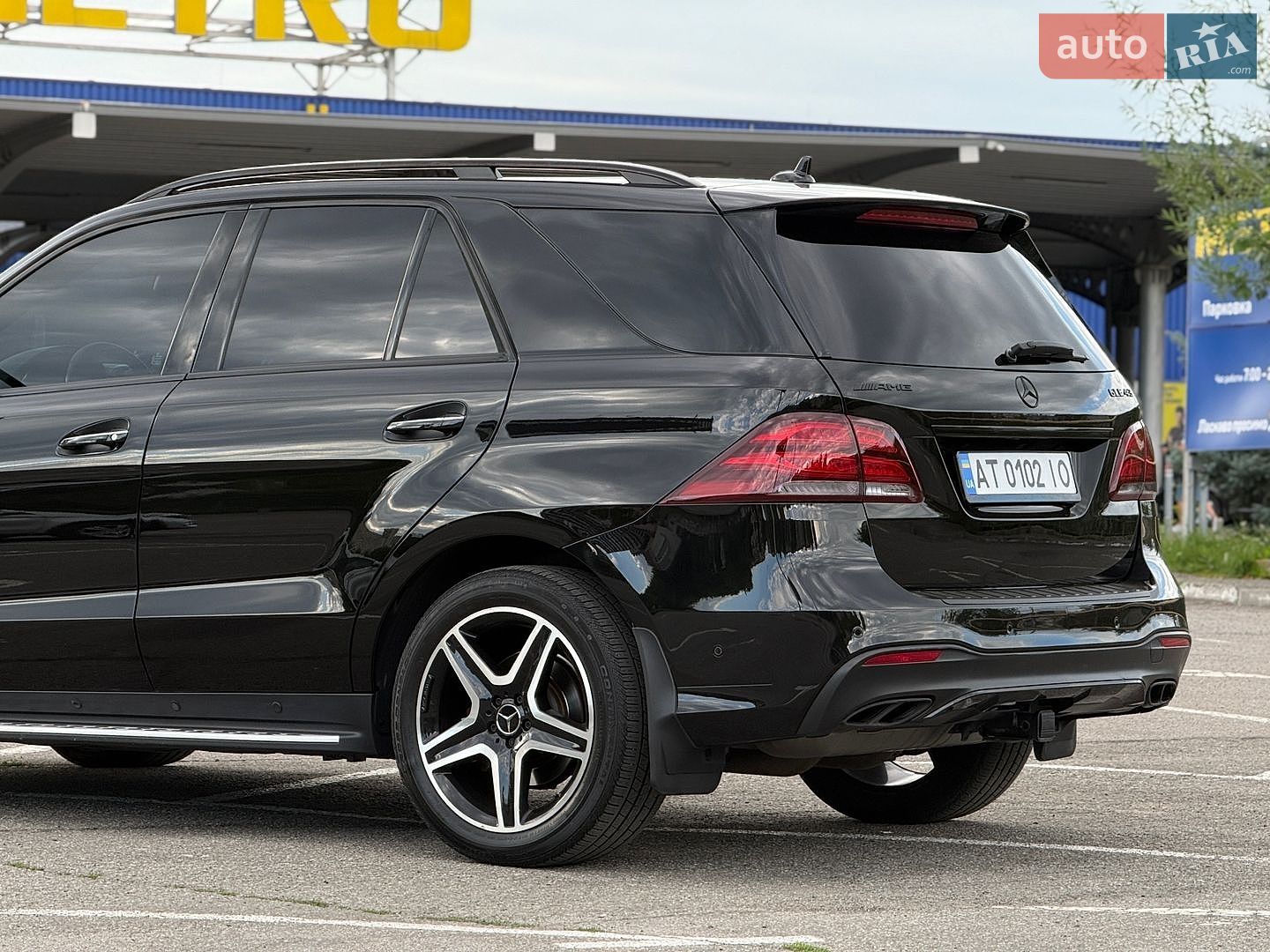 Mercedes-Benz GLE-Class 2017 VIN 4JGDA6EB6JB018550 фото оголошення 4 з 56