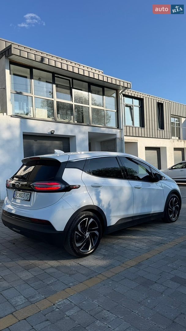Chevrolet Bolt EV 2021 VIN 1G1FW6S05N4118403 фото оголошення 4 з 29