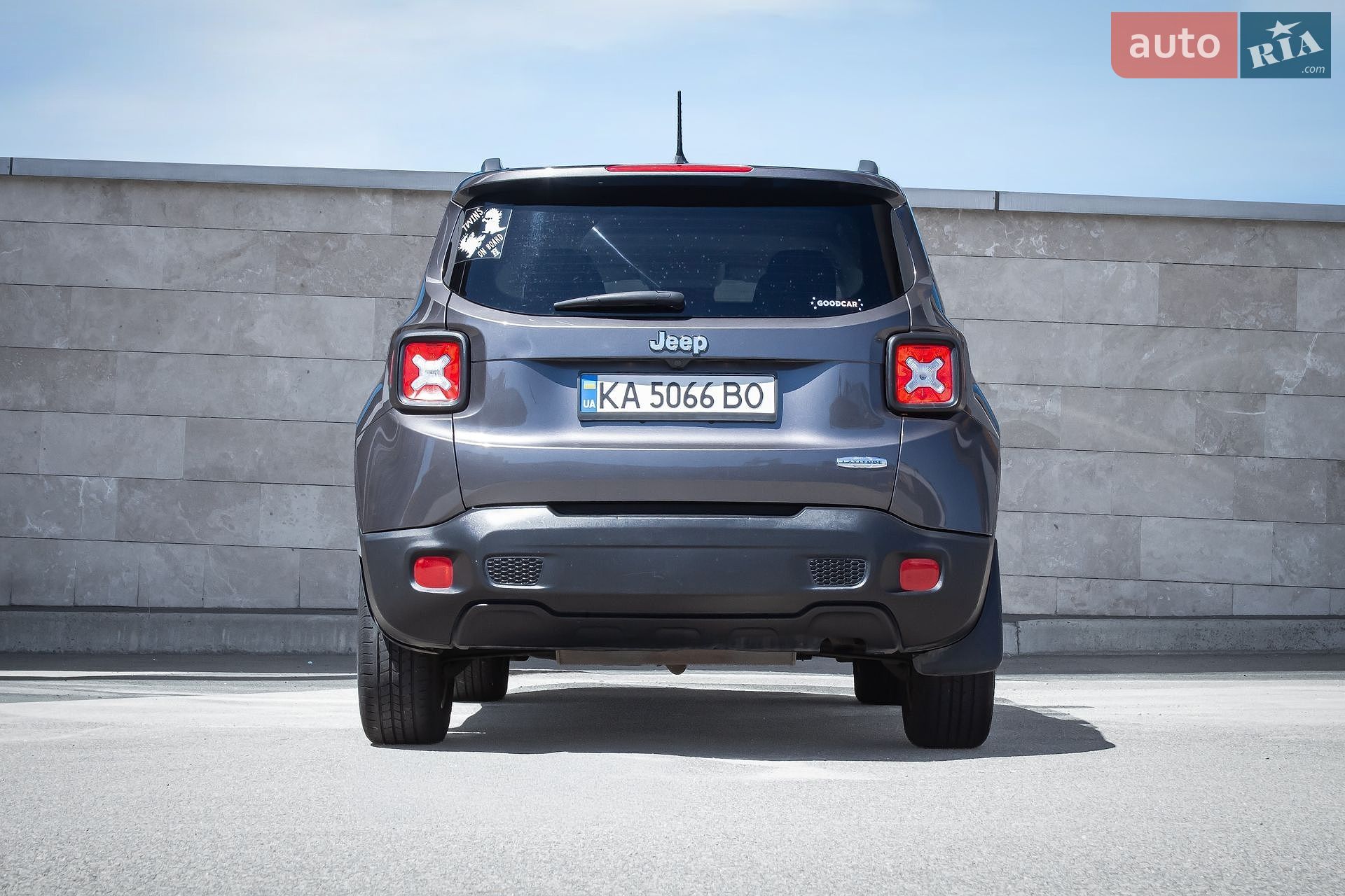 Jeep Renegade 2016 VIN ZACCJABB8HPE94306 фото оголошення 5 з 34