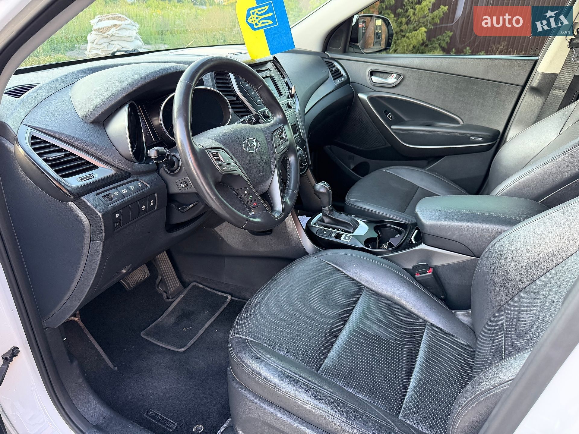 Hyundai Santa FE 2018 VIN KMHST81XDJU830131 фото оголошення 9 з 24