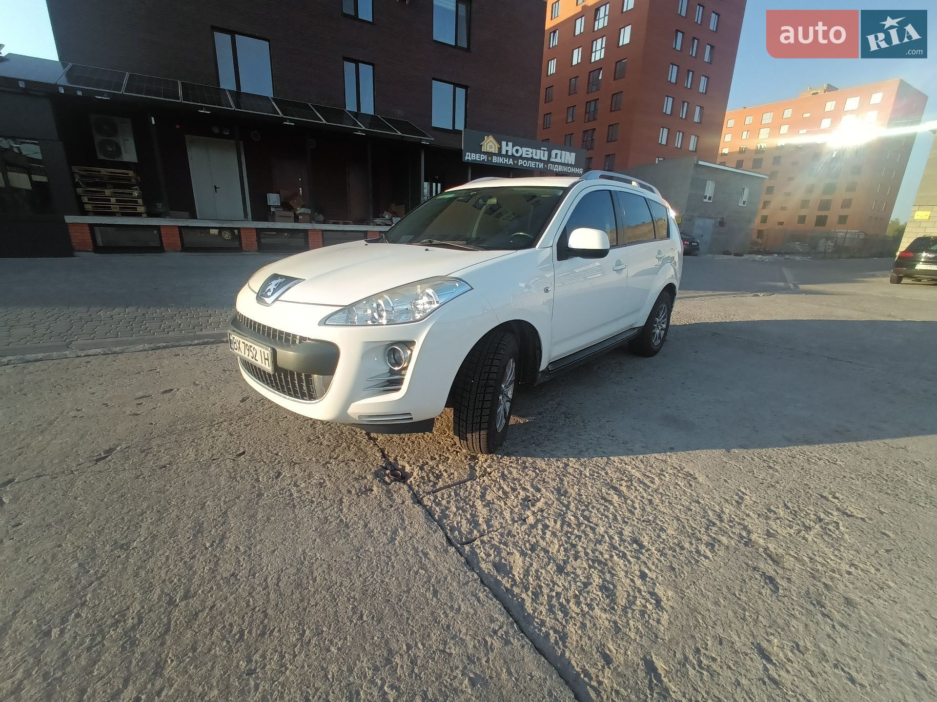 Peugeot 4007 2012 VIN VF3VV4HK8CU803434 фото оголошення 8 з 69