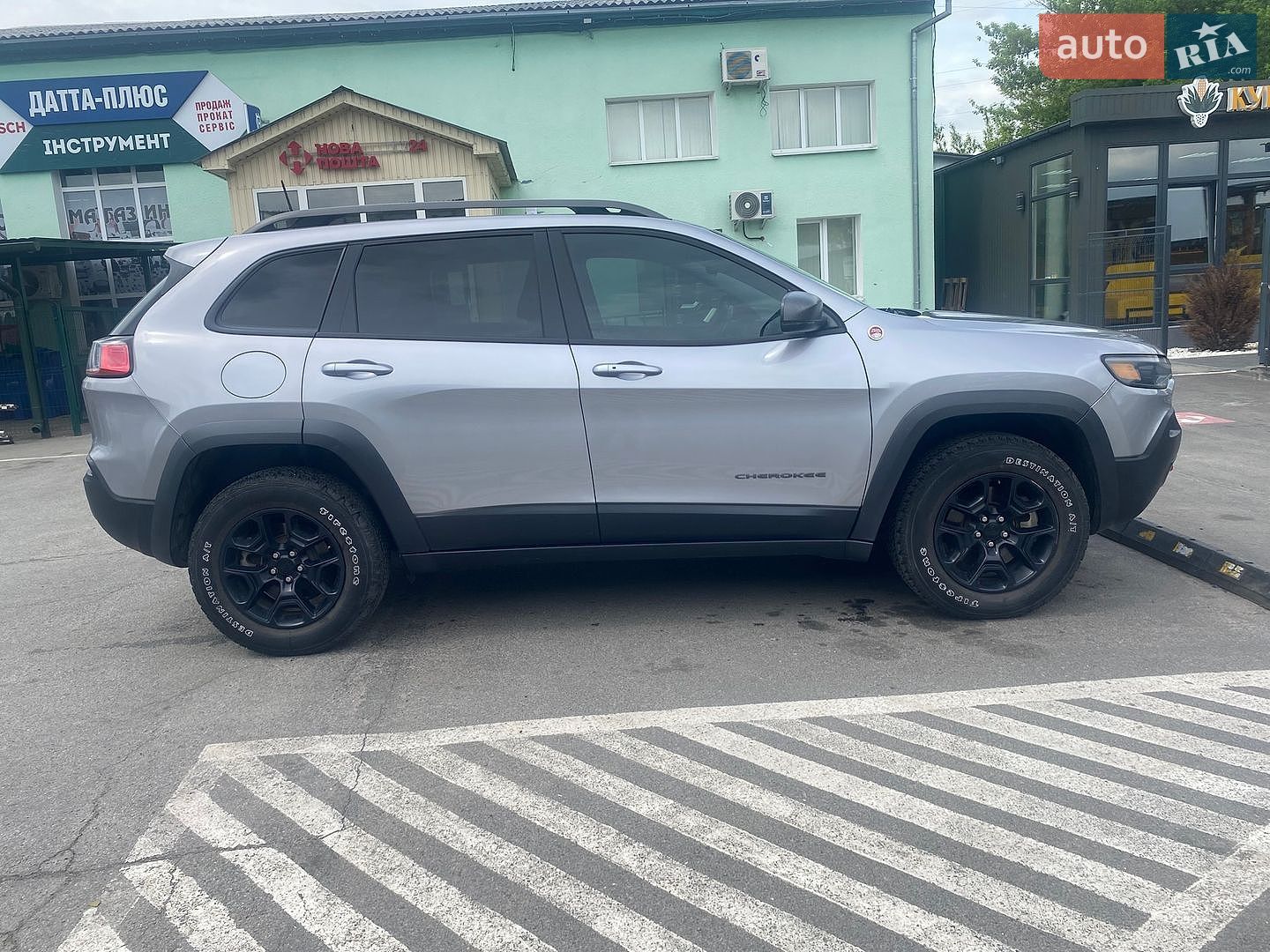 Jeep Cherokee 2021 VIN 1C4PJMBX2MD178424 фото оголошення 24 з 29