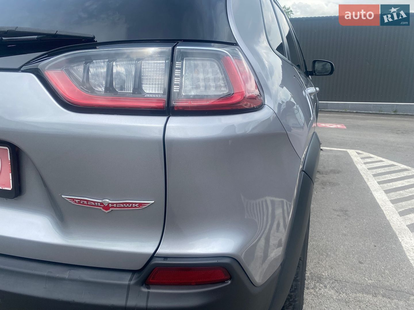 Jeep Cherokee 2021 VIN 1C4PJMBX2MD178424 фото оголошення 28 з 29