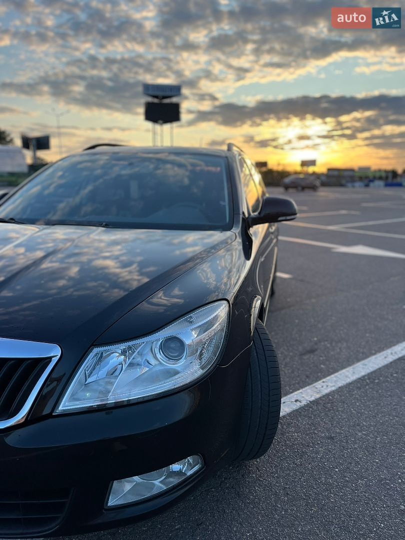 Skoda Octavia 2011 VIN TMBHJ61Z7C8020400 фото оголошення 15 з 47