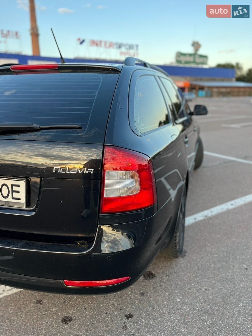 Skoda Octavia 2011 VIN TMBHJ61Z7C8020400 фото оголошення 31 з 47