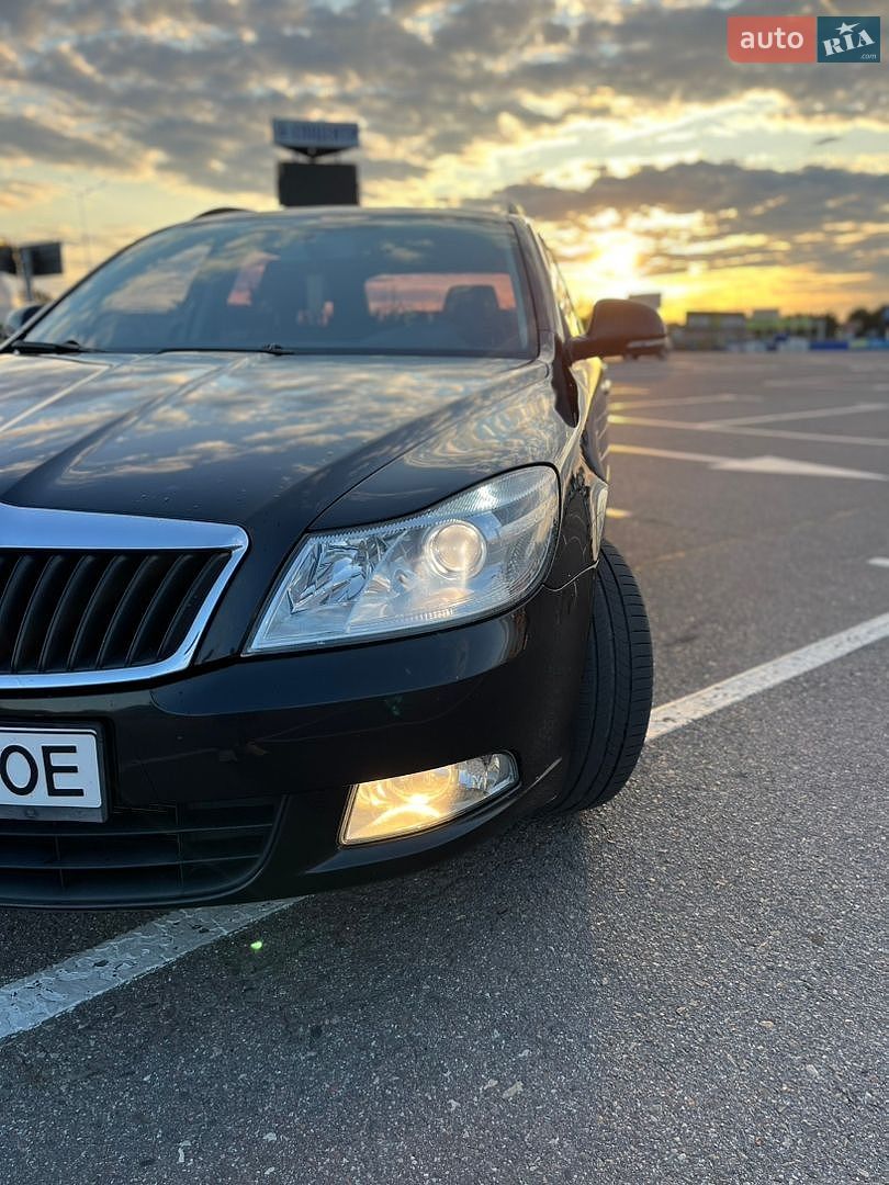 Skoda Octavia 2011 VIN TMBHJ61Z7C8020400 фото оголошення 40 з 47