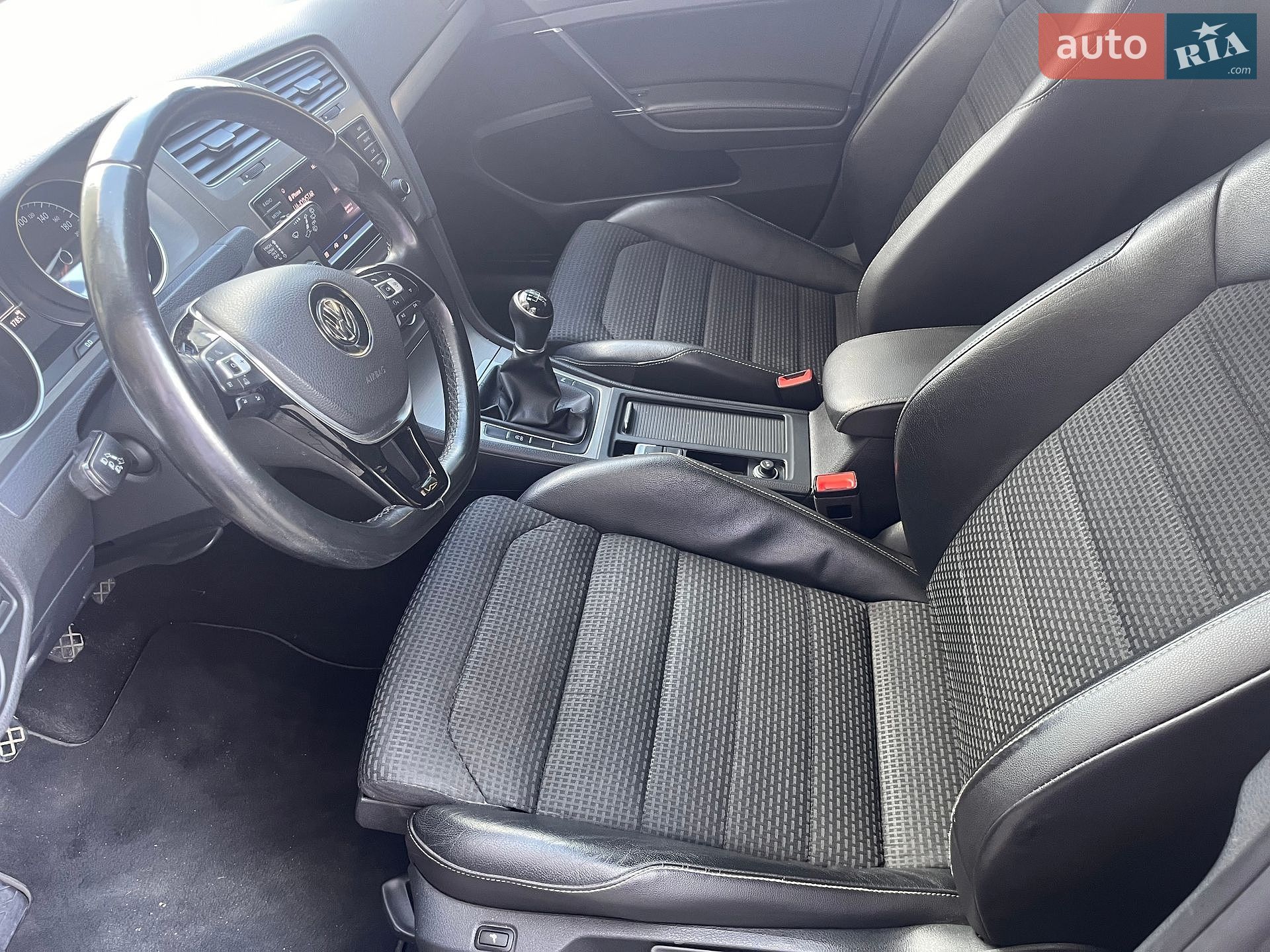 Volkswagen Golf 2016 VIN WVWZZZAUZHP522053 фото оголошення 7 з 11