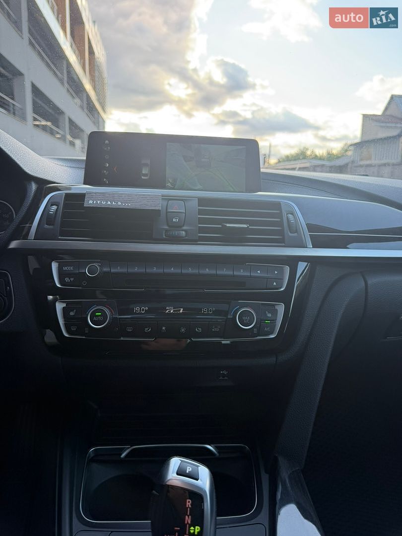 BMW 4 Series 2017 VIN WBA4X51020AB96493 фото оголошення 27 з 37