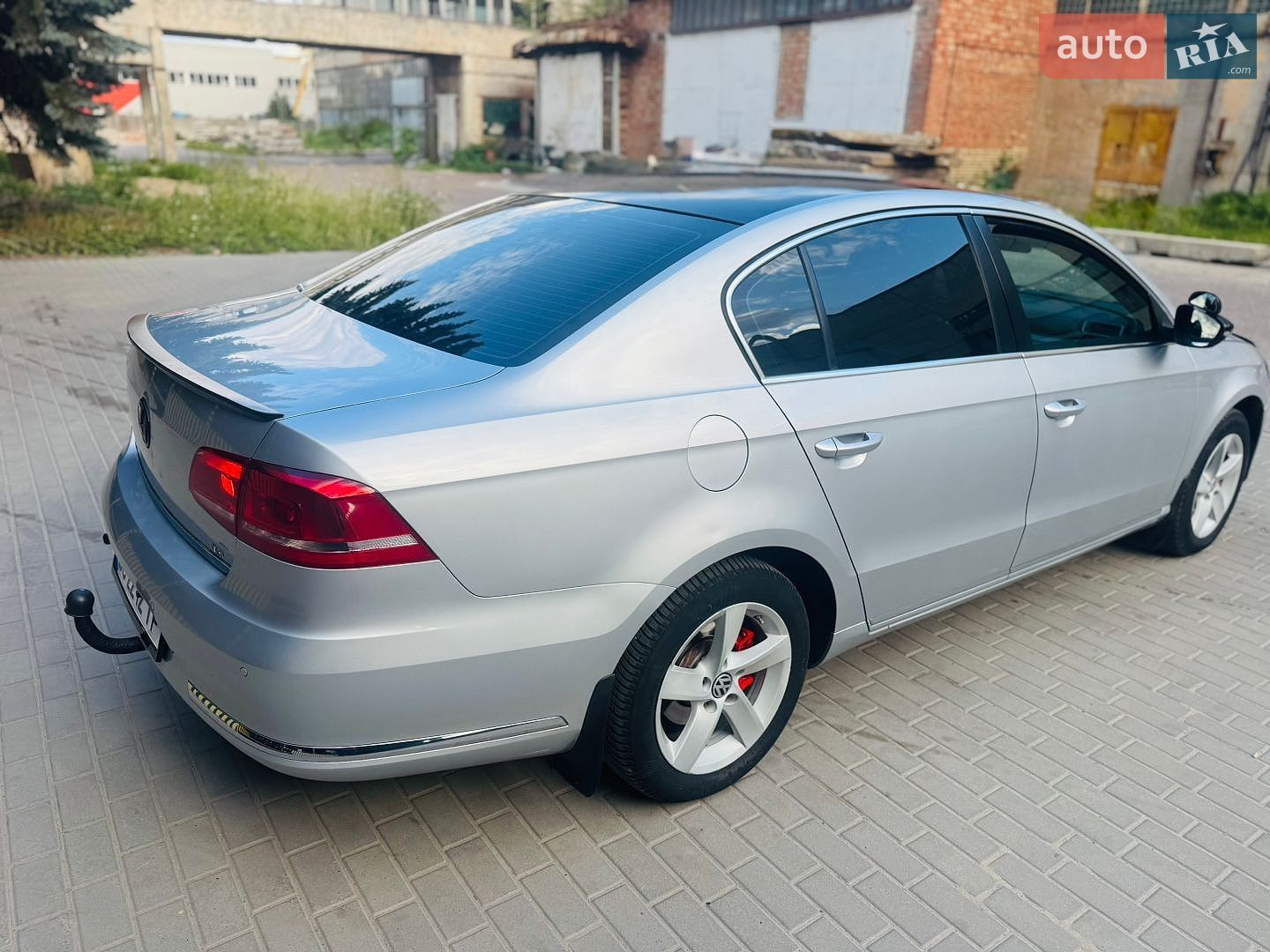 Volkswagen Passat 2011 VIN WVWZZZ3CZBP330919 фото оголошення 32 з 36