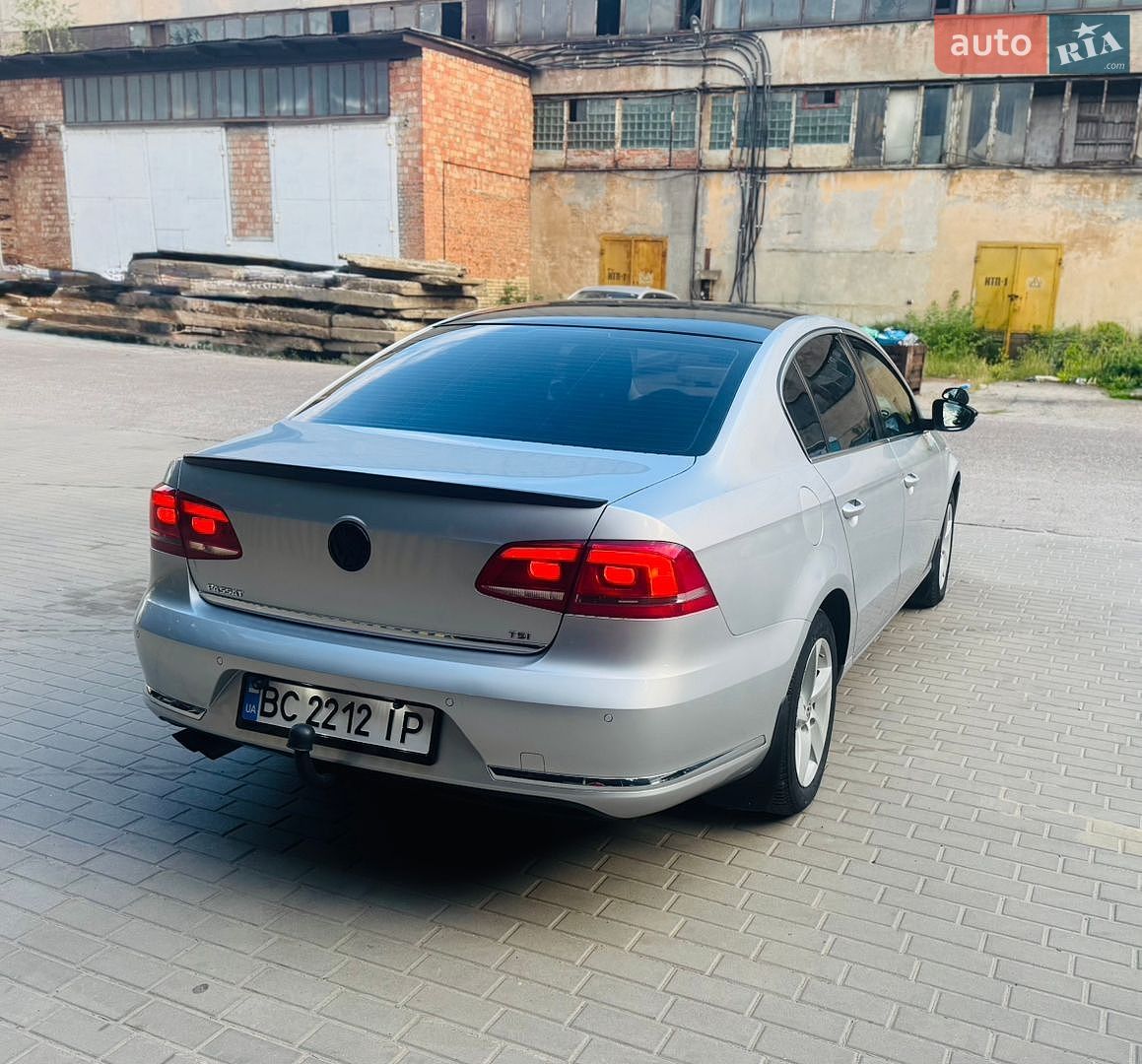 Volkswagen Passat 2011 VIN WVWZZZ3CZBP330919 фото оголошення 34 з 36