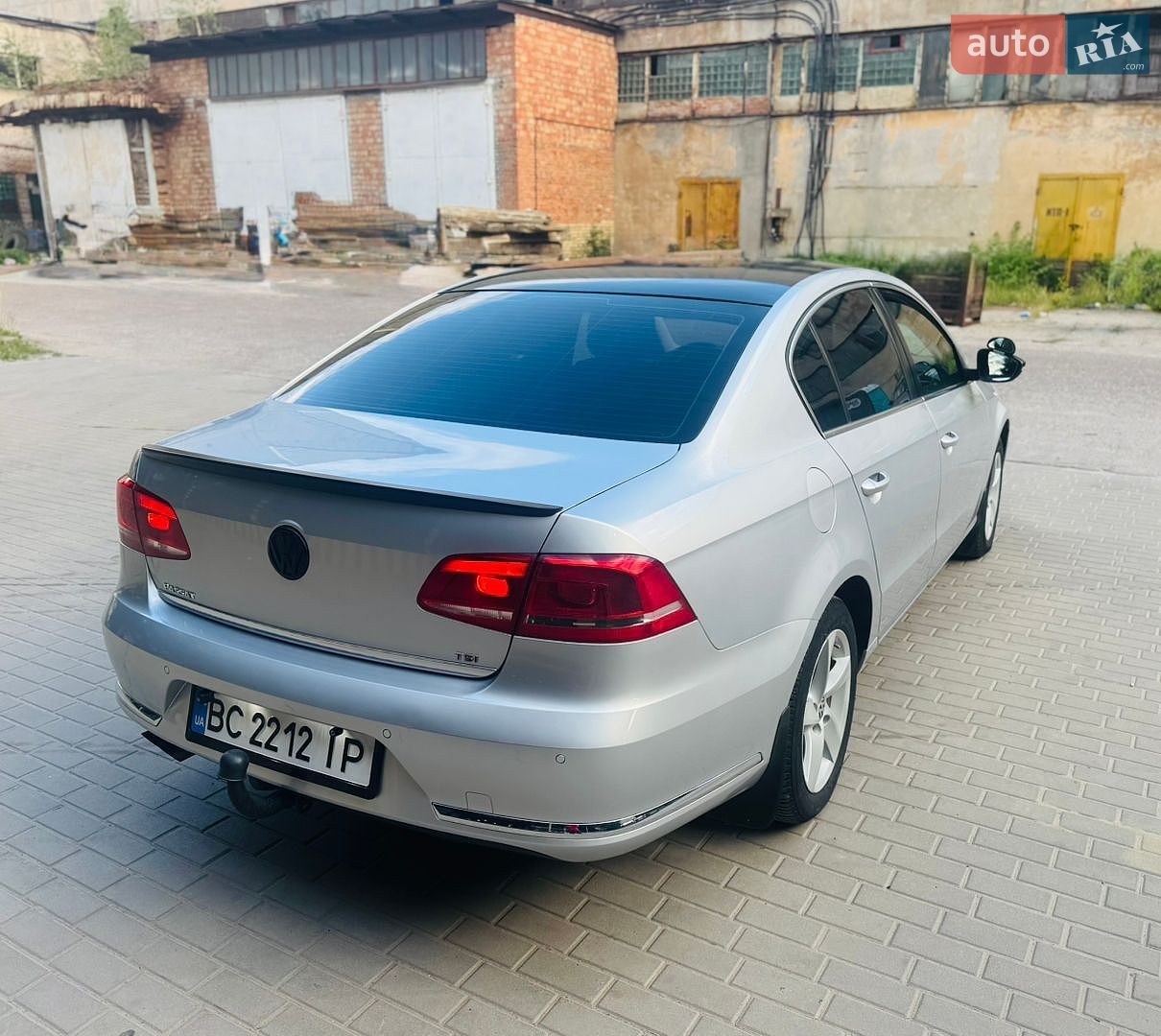 Volkswagen Passat 2011 VIN WVWZZZ3CZBP330919 фото оголошення 29 з 36