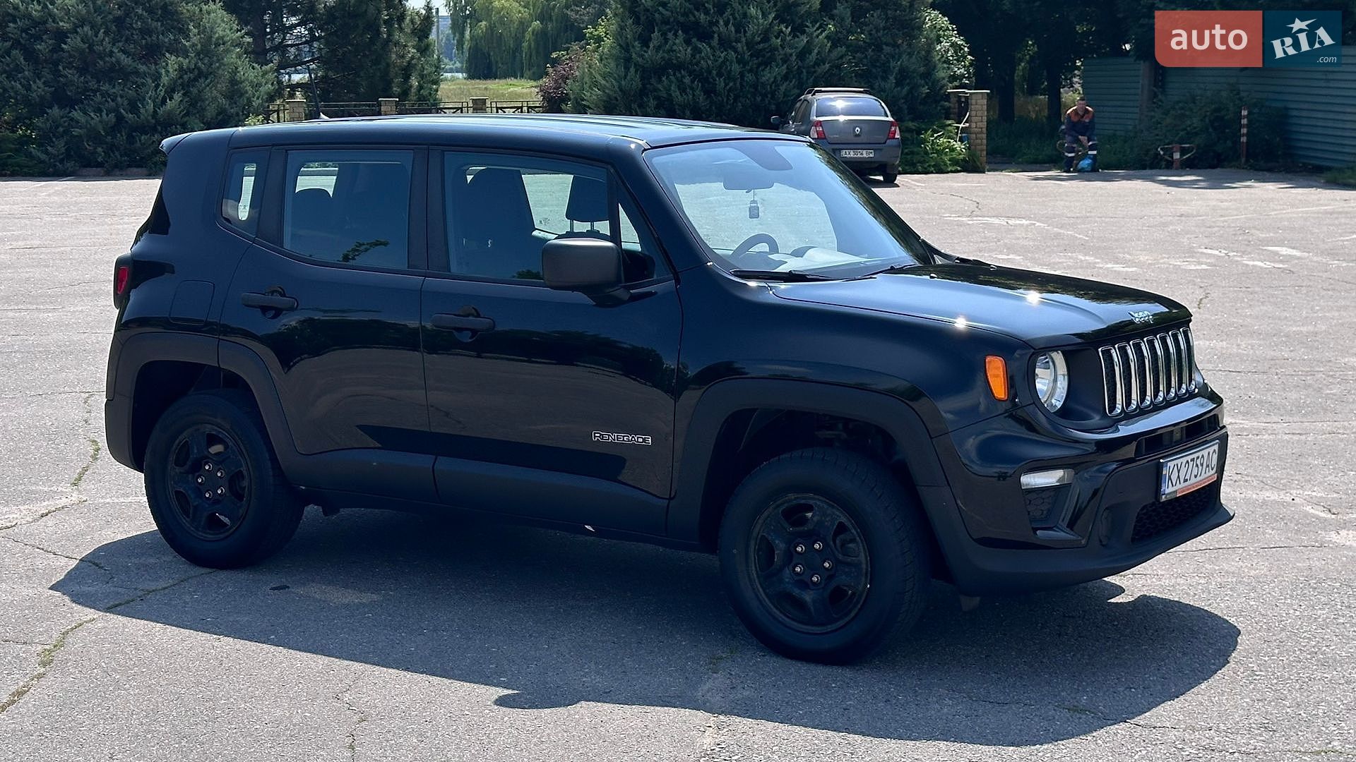 Jeep Renegade 2019 VIN ZACNJBAB2KPK61641 фото оголошення 3 з 31