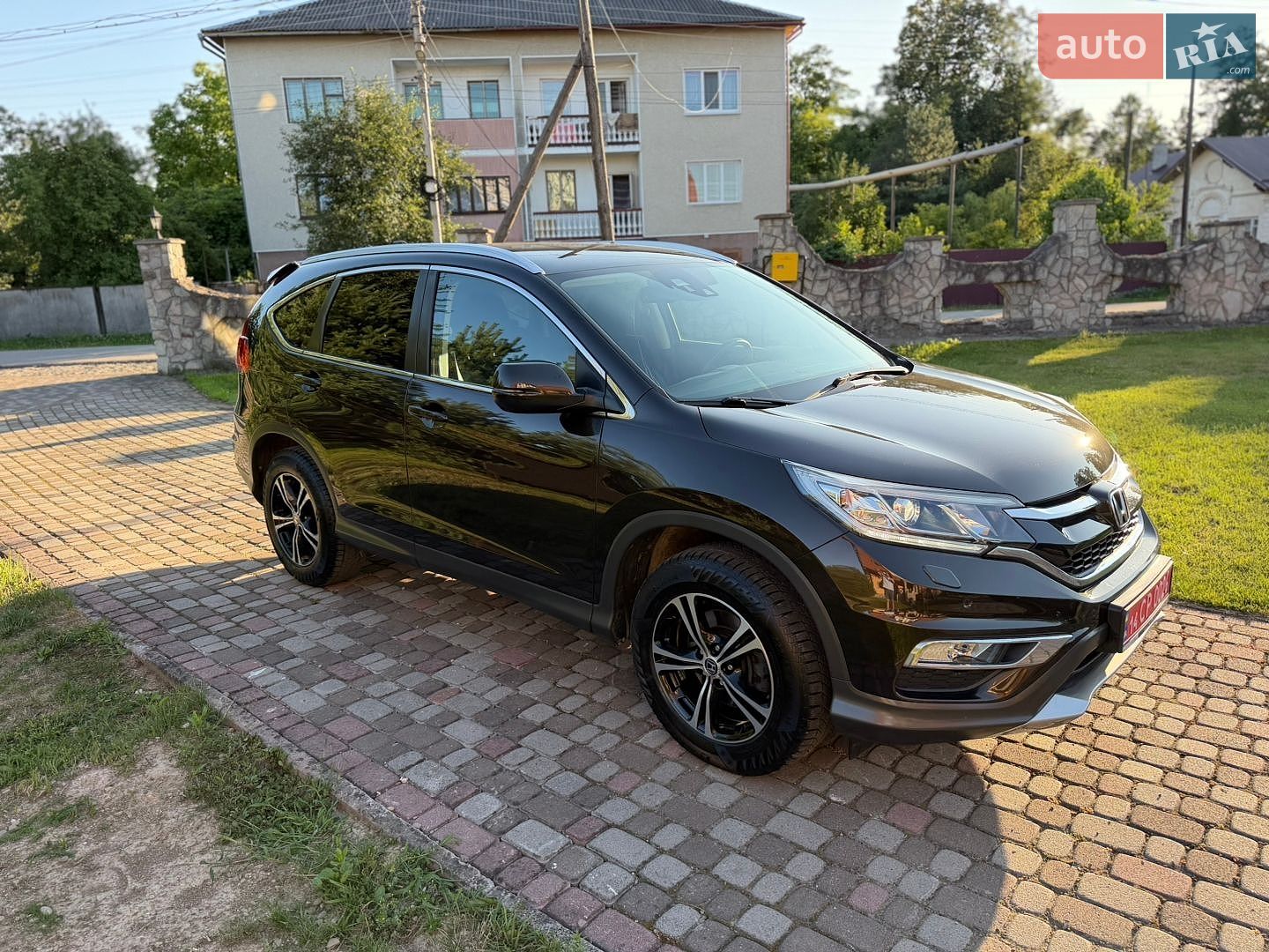 Honda CR-V 2016 VIN SHSRE6880FU529900 фото оголошення 8 з 30