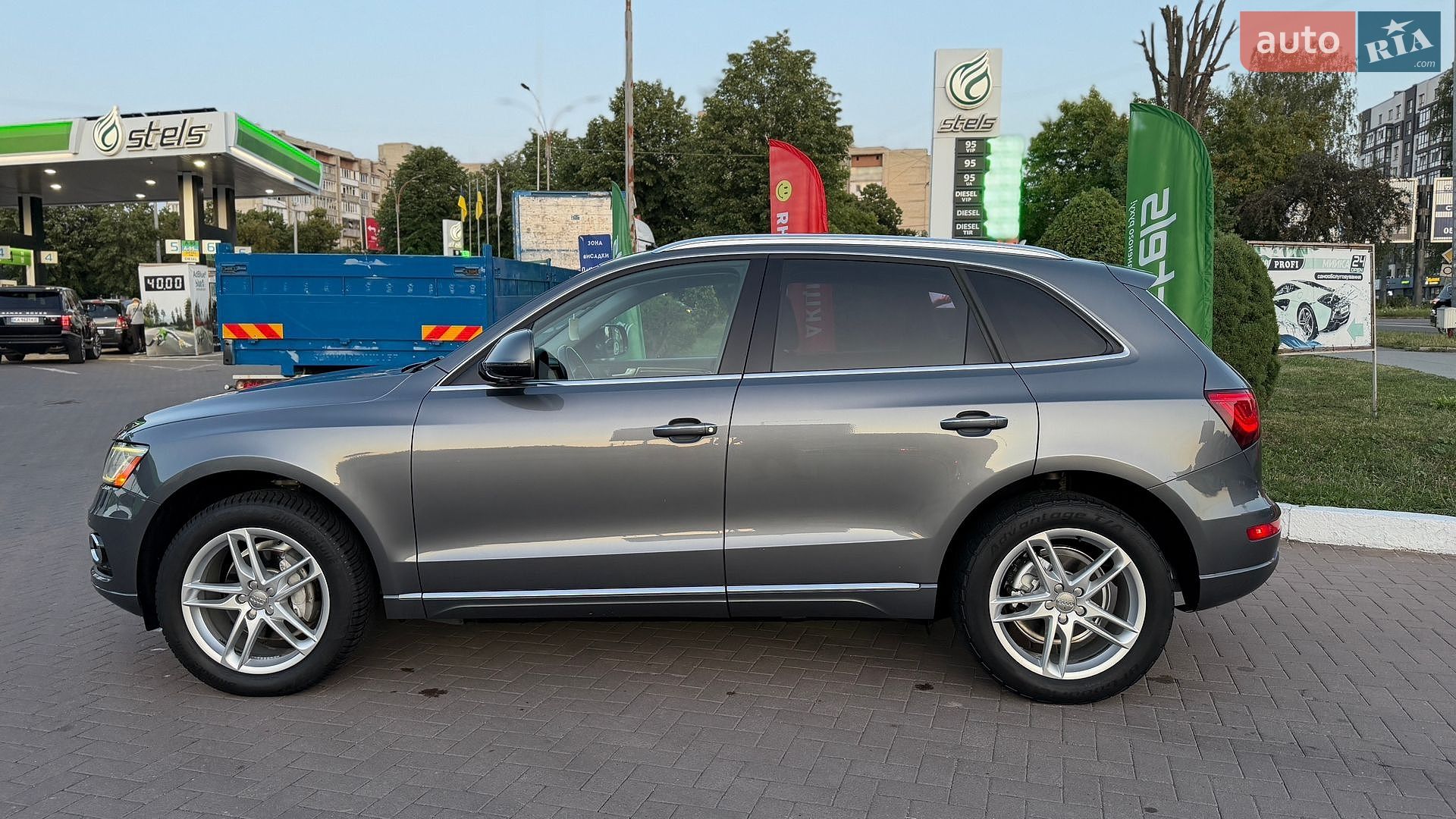 Audi Q5 2015 VIN WA1LFAFP2FA135290 фото оголошення 7 з 90