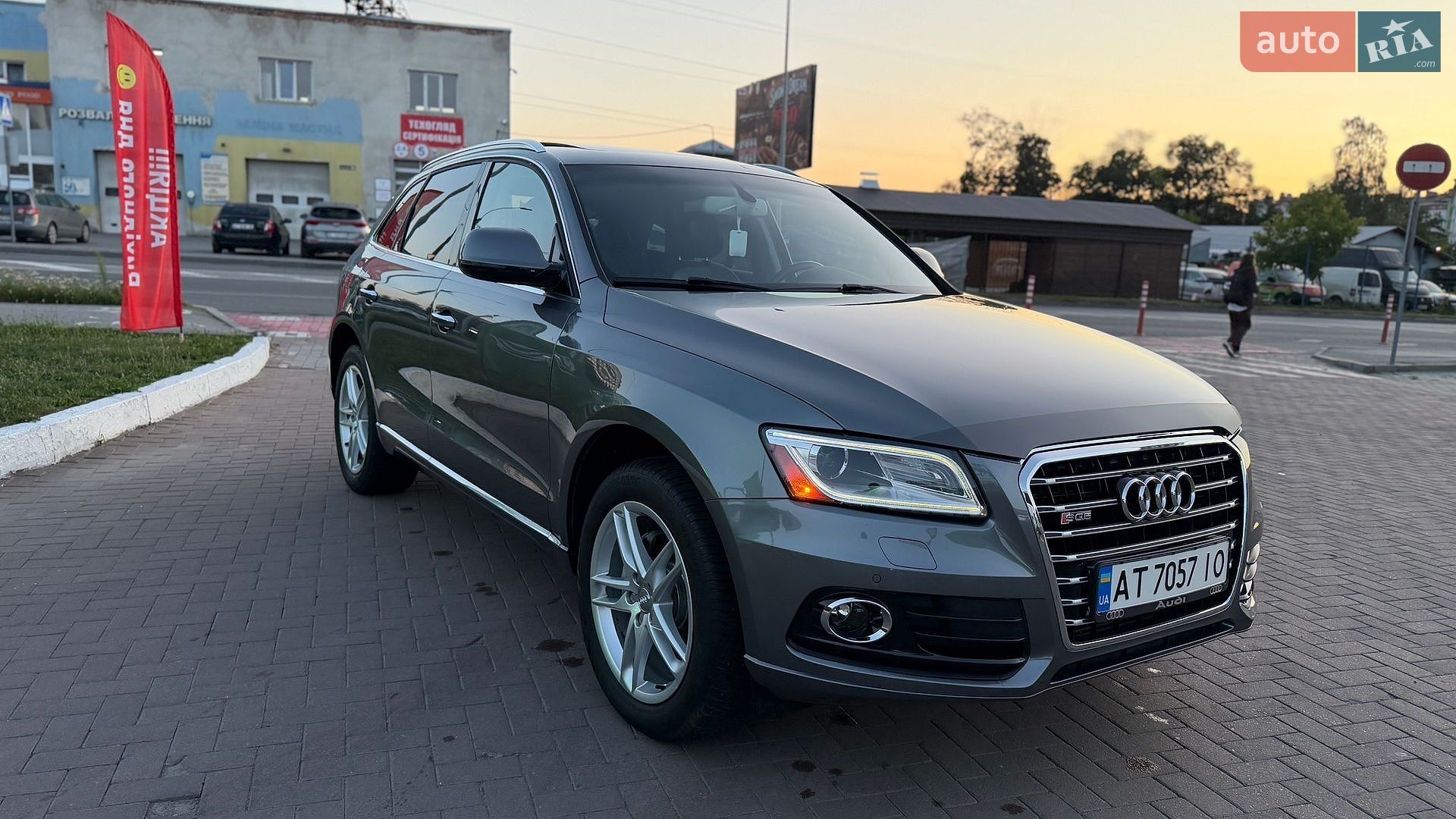 Audi Q5 2015 VIN WA1LFAFP2FA135290 фото оголошення 14 з 90