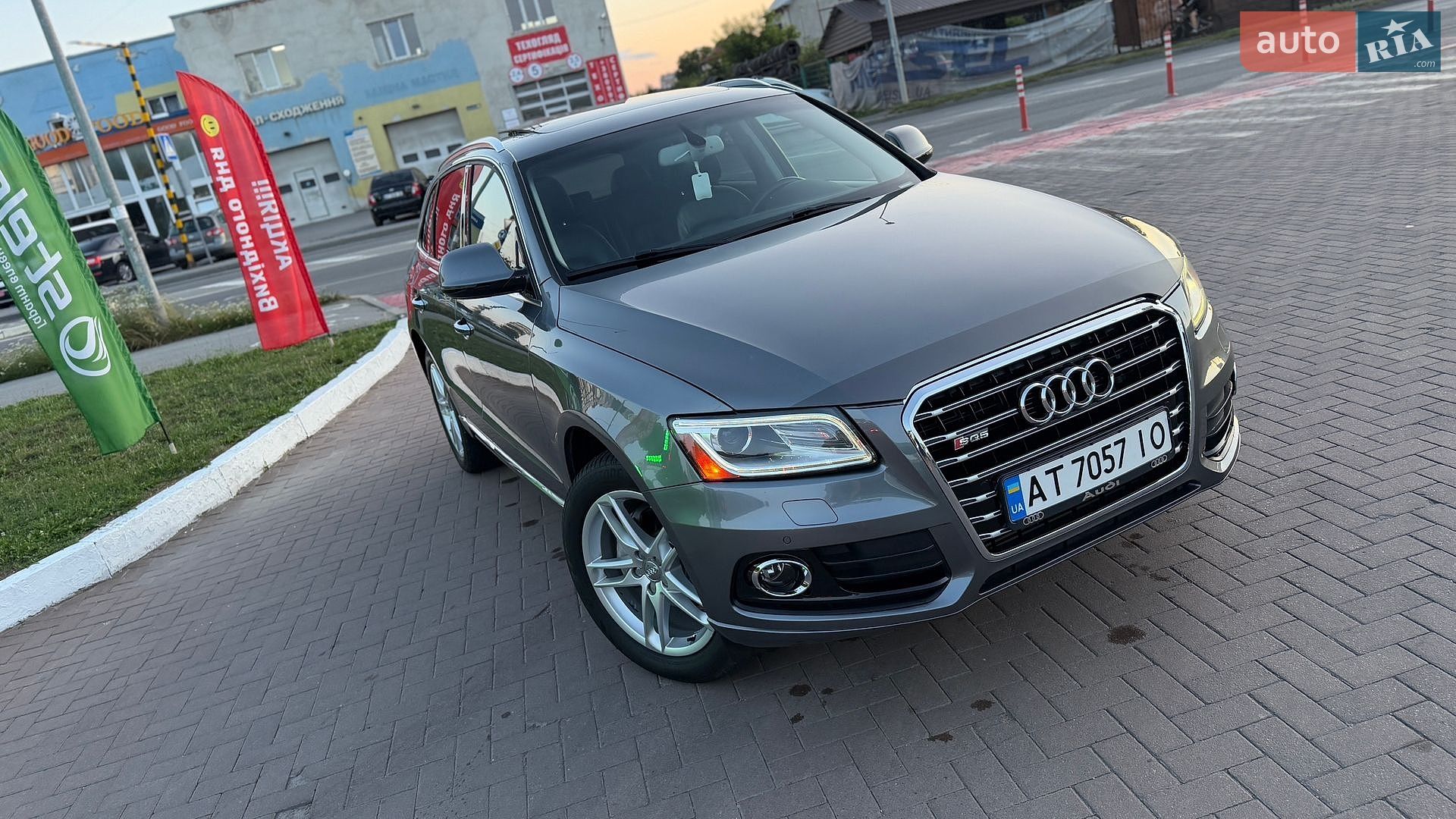 Audi Q5 2015 VIN WA1LFAFP2FA135290 фото оголошення 16 з 90