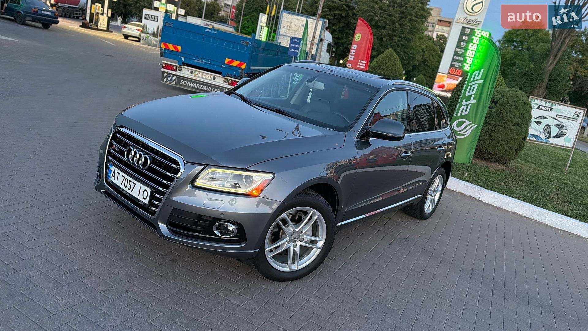 Audi Q5 2015 VIN WA1LFAFP2FA135290 фото оголошення 26 з 90