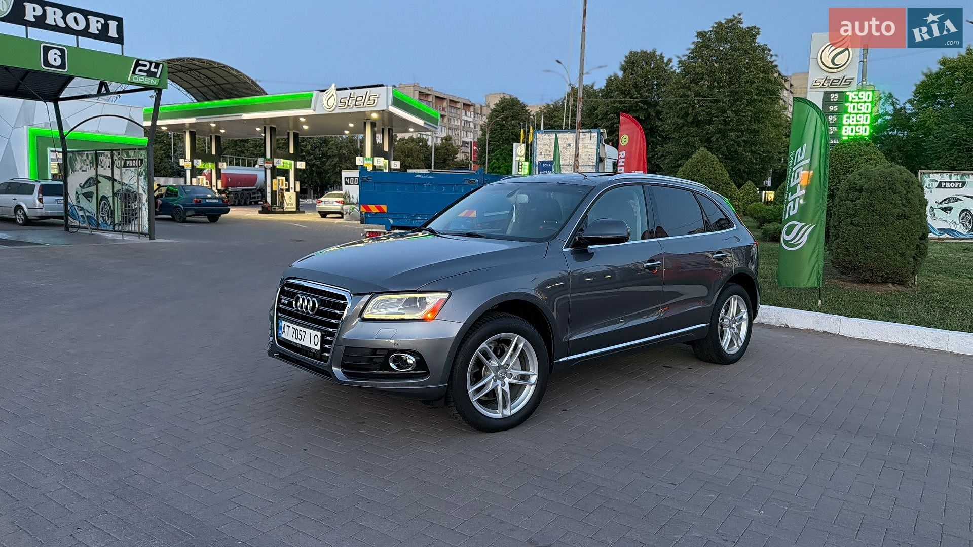 Audi Q5 2015 VIN WA1LFAFP2FA135290 фото оголошення 29 з 90