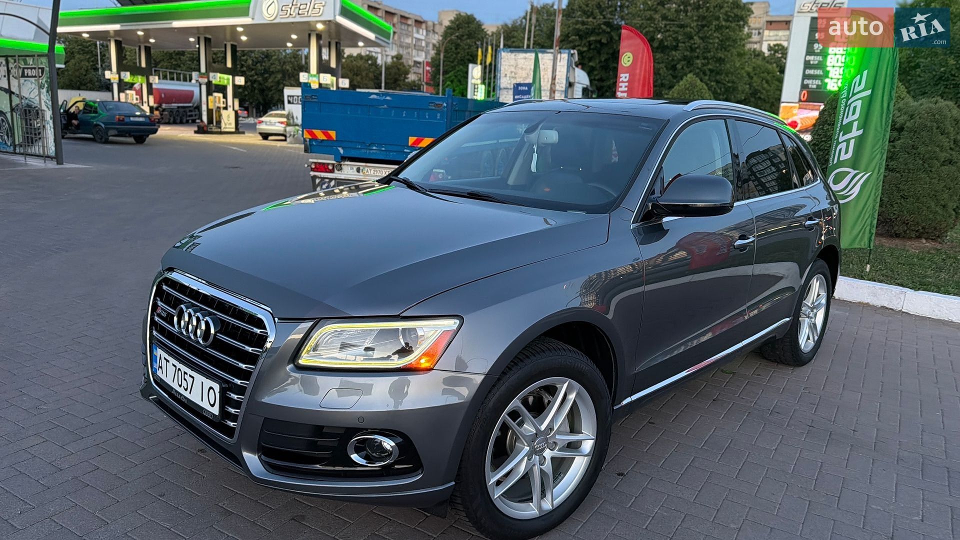 Audi Q5 2015 VIN WA1LFAFP2FA135290 фото оголошення 30 з 90