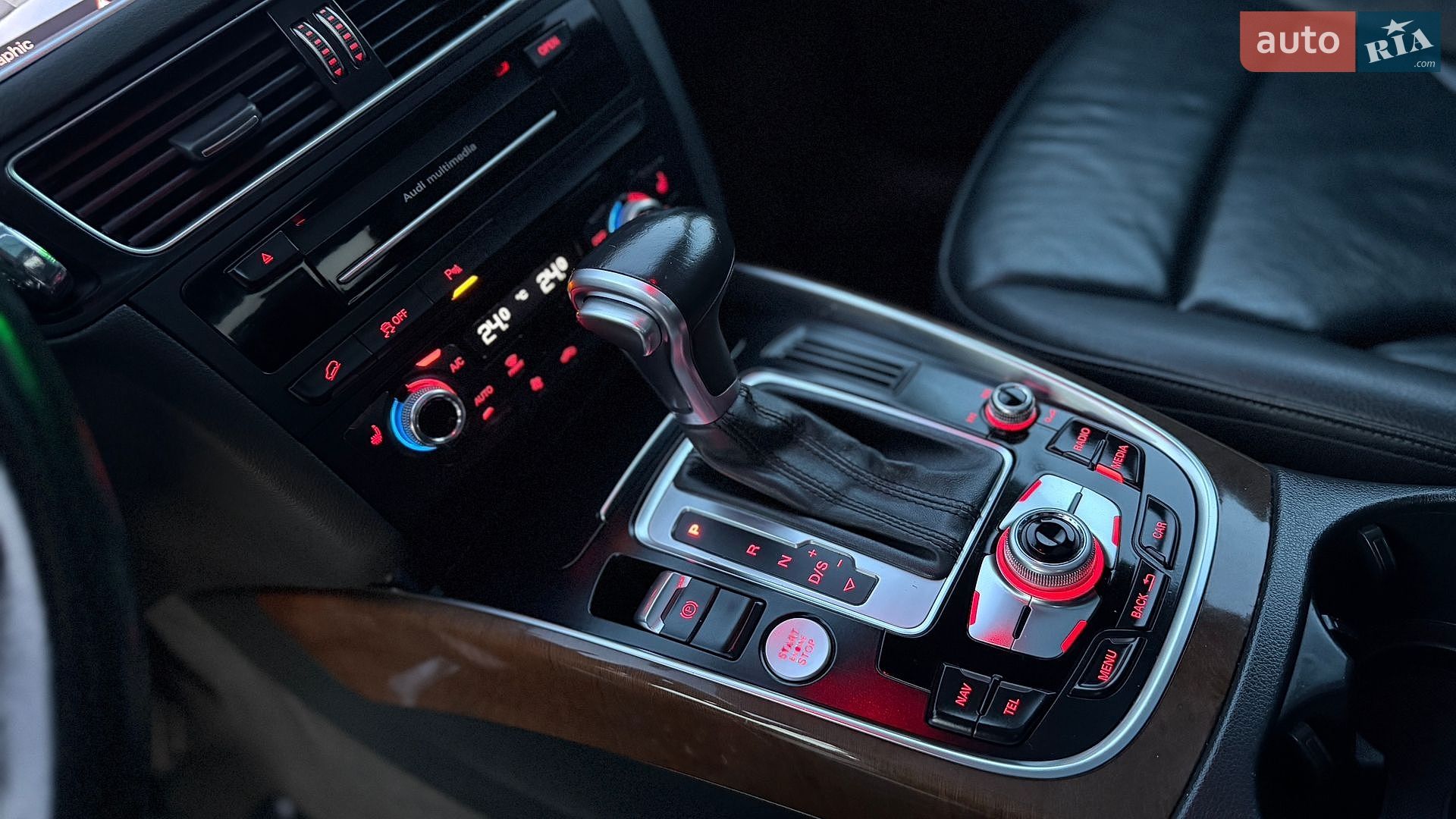 Audi Q5 2015 VIN WA1LFAFP2FA135290 фото оголошення 60 з 90
