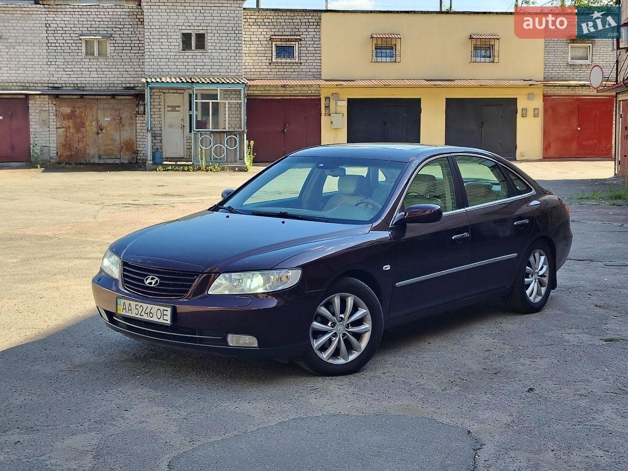 Hyundai Grandeur 2006 VIN KMHFC41DP6A124742 фото оголошення 2 з 17