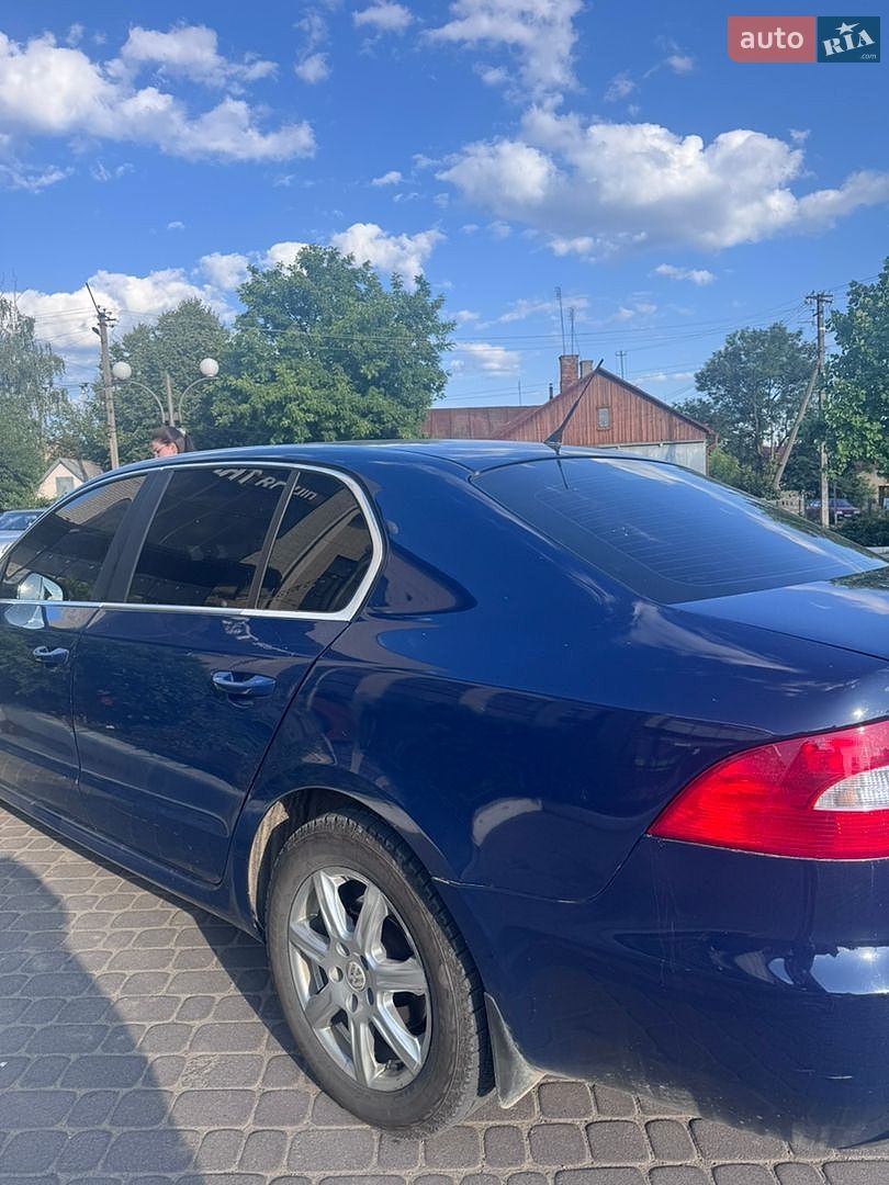 Skoda Superb 2008 VIN TMBAE73T399021597 фото оголошення 4 з 18