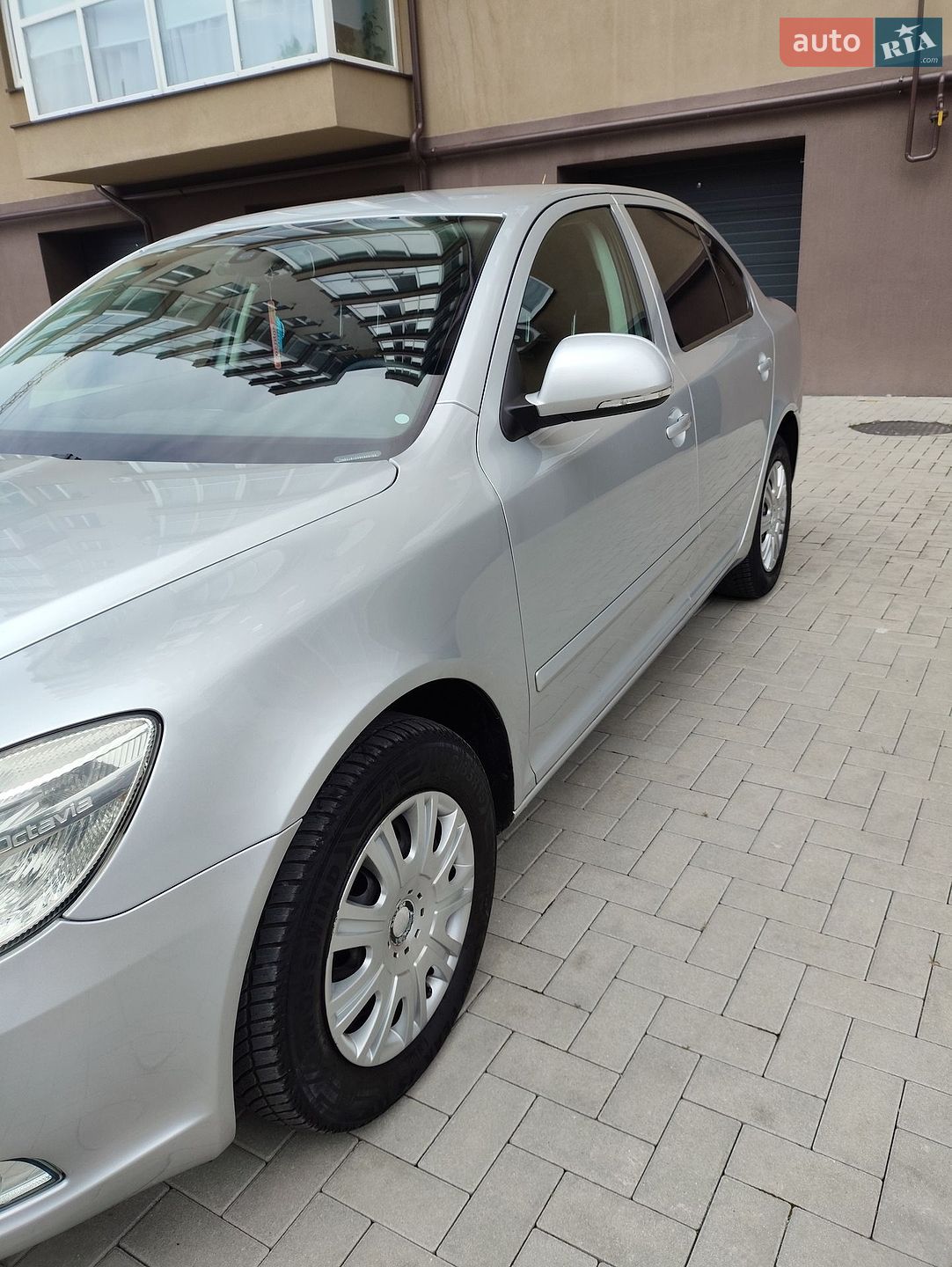 Skoda Octavia 2008 VIN TMBCJ61Z29C003150 фото оголошення 9 з 36