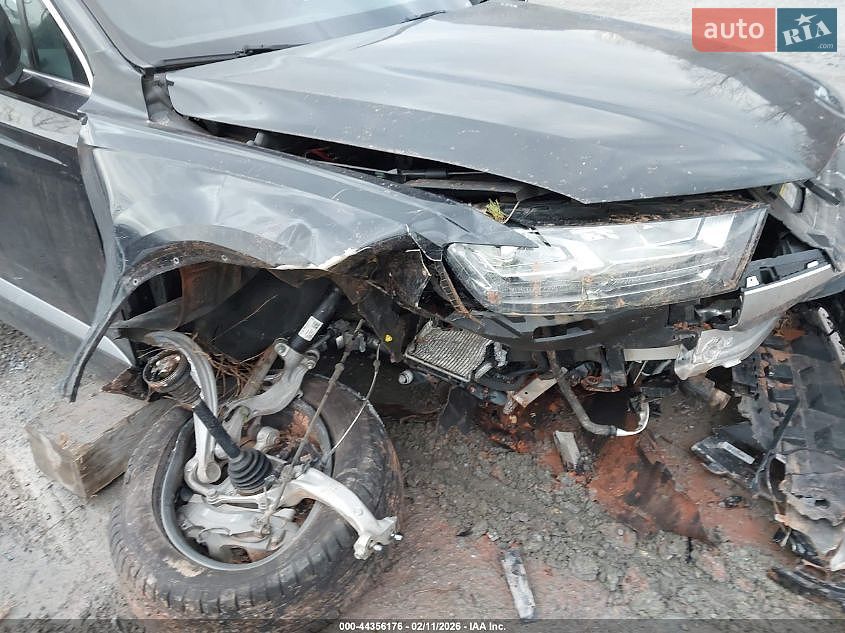 Audi Q7 2018 VIN WA1LAAF77JD043193 фото оголошення 19 з 20