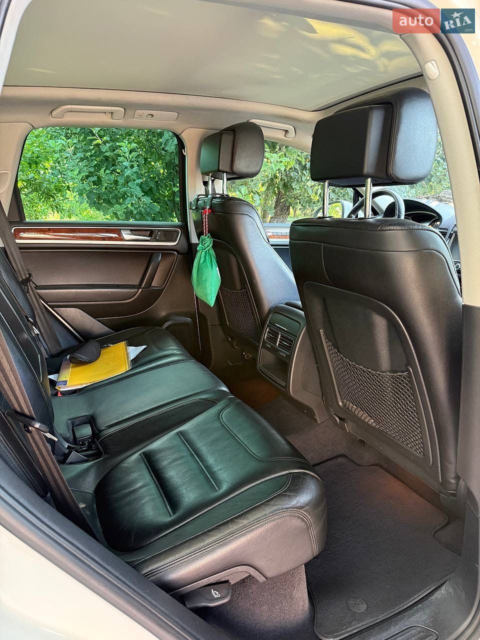 Volkswagen Touareg 2011 VIN WVGFK9BP4CD001020 фото оголошення 17 з 29