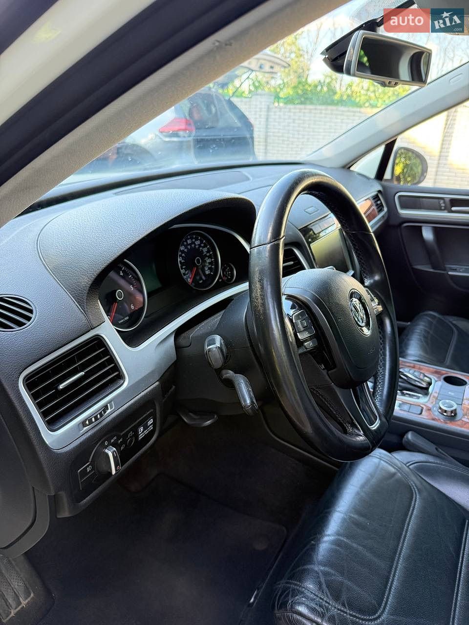 Volkswagen Touareg 2011 VIN WVGFK9BP4CD001020 фото оголошення 19 з 29