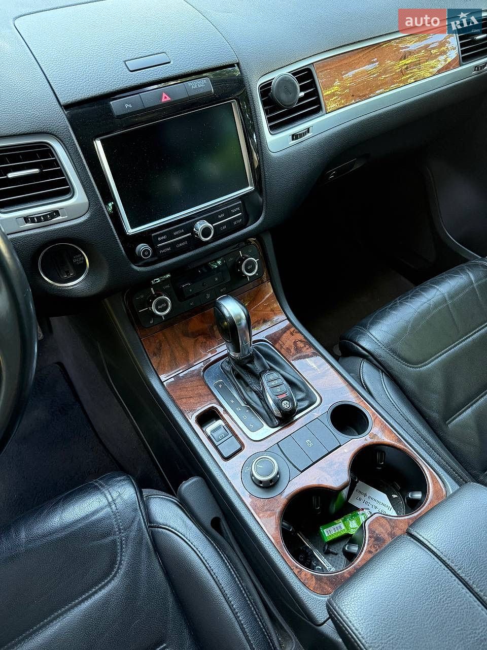Volkswagen Touareg 2011 VIN WVGFK9BP4CD001020 фото оголошення 26 з 29
