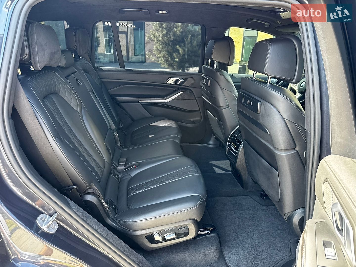 BMW X7 2019 VIN WBACW81000LS18718 фото оголошення 32 з 64