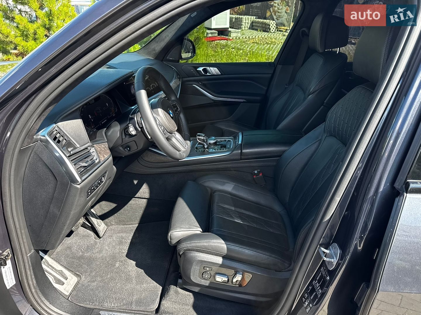 BMW X7 2019 VIN WBACW81000LS18718 фото оголошення 44 з 64