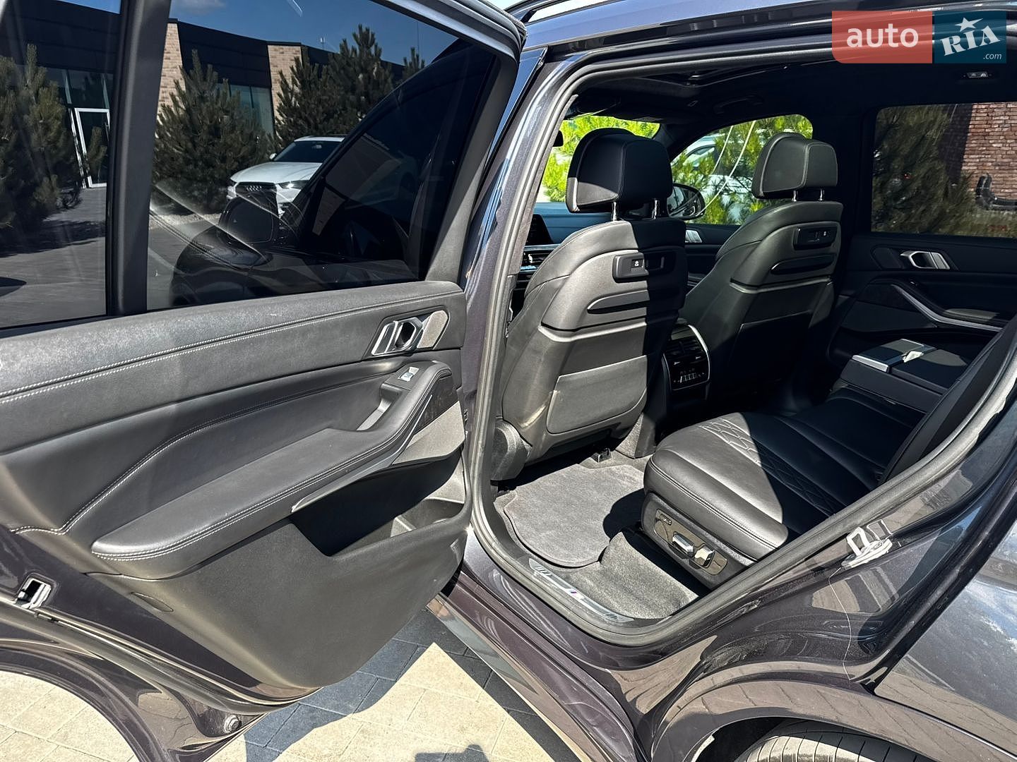 BMW X7 2019 VIN WBACW81000LS18718 фото оголошення 47 з 64