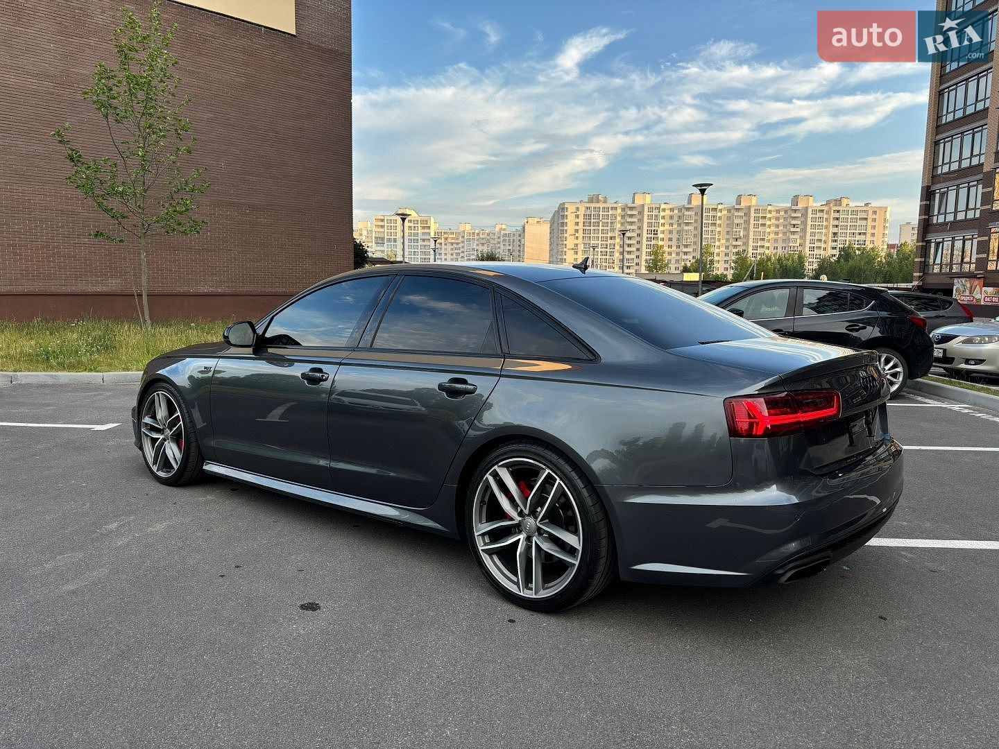 Audi A6 2015 VIN WAUZZZ4G2FN059472 фото оголошення 10 з 44