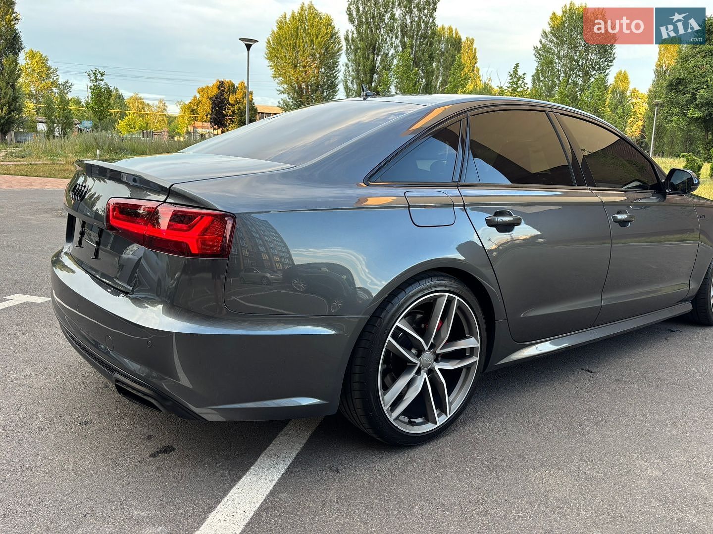 Audi A6 2015 VIN WAUZZZ4G2FN059472 фото оголошення 13 з 44