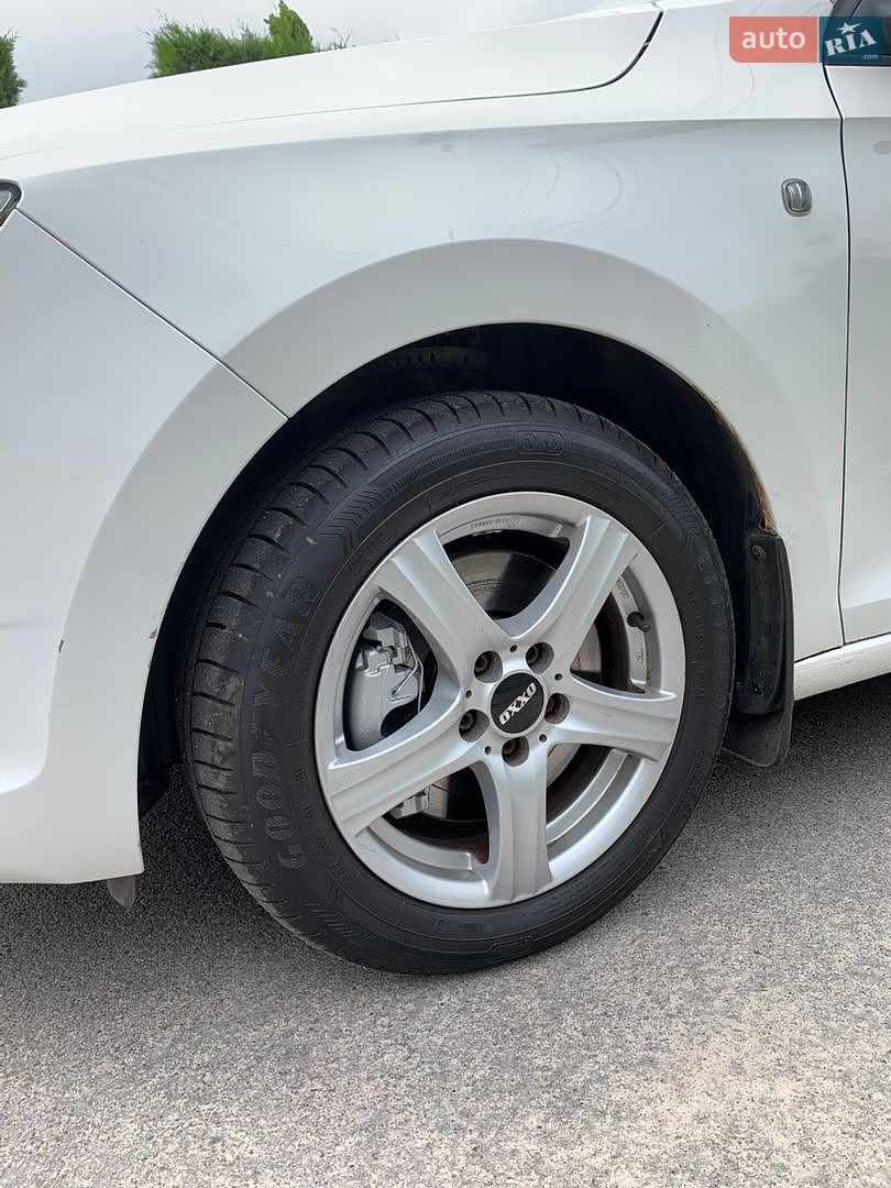 Skoda Rapid 2013 VIN Y6UAD2NH2DB101134 фото оголошення 39 з 79