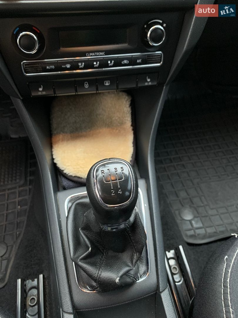 Skoda Rapid 2013 VIN Y6UAD2NH2DB101134 фото оголошення 49 з 79