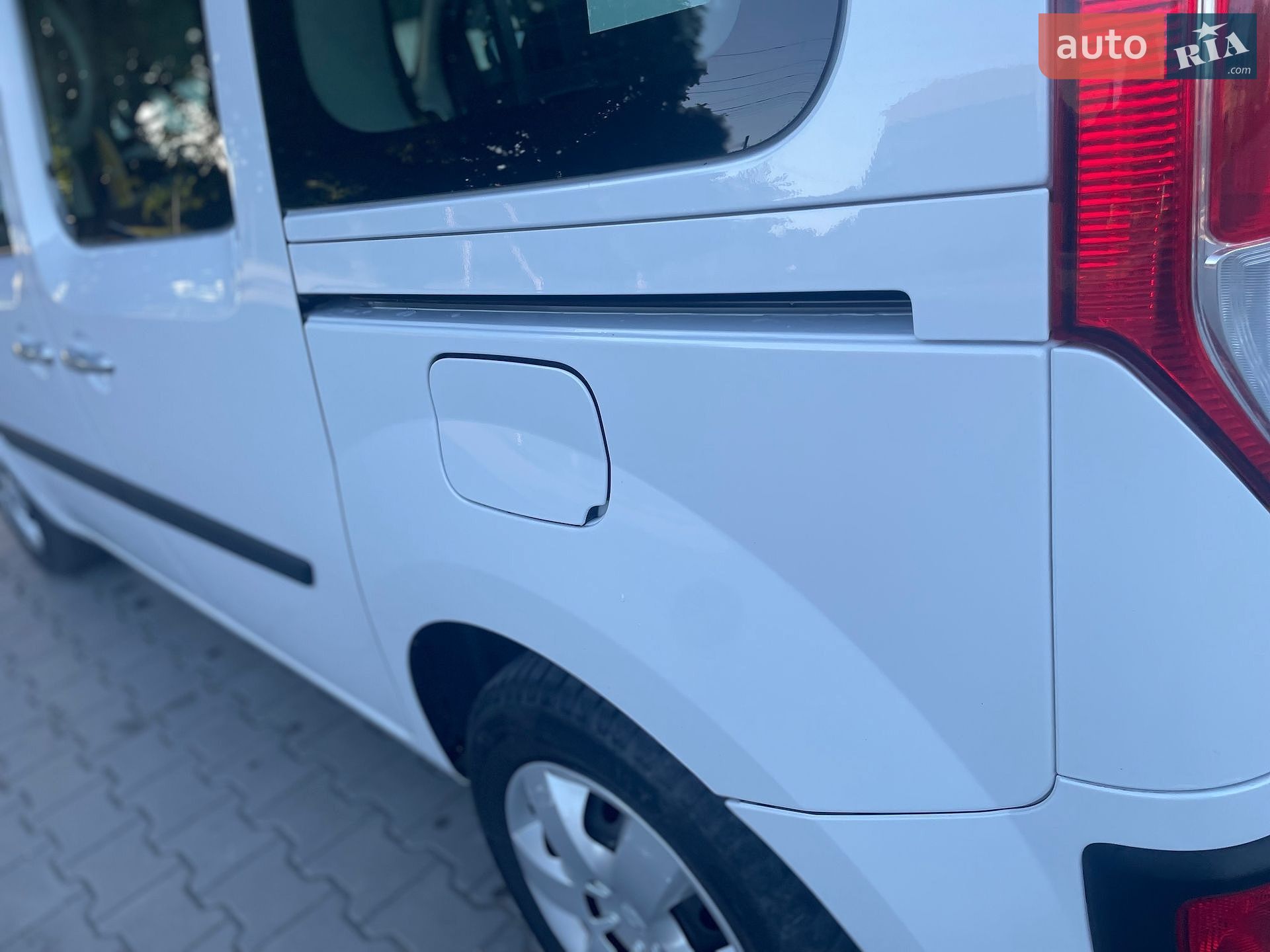 Renault Kangoo 2020 VIN VF1WK000565698815 фото оголошення 10 з 65