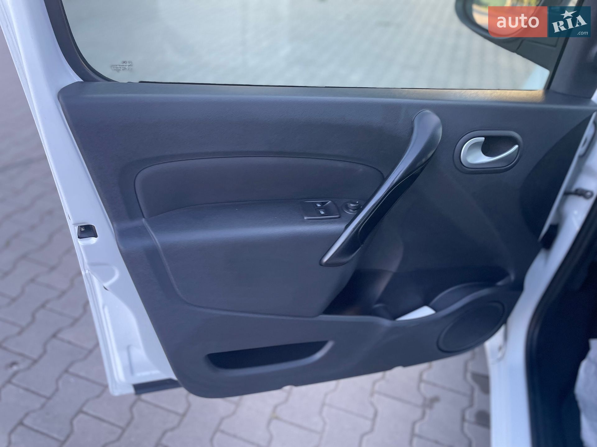 Renault Kangoo 2020 VIN VF1WK000565698815 фото оголошення 15 з 65
