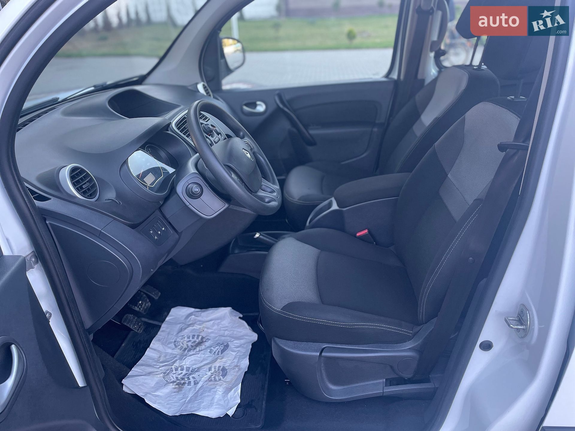 Renault Kangoo 2020 VIN VF1WK000565698815 фото оголошення 16 з 65