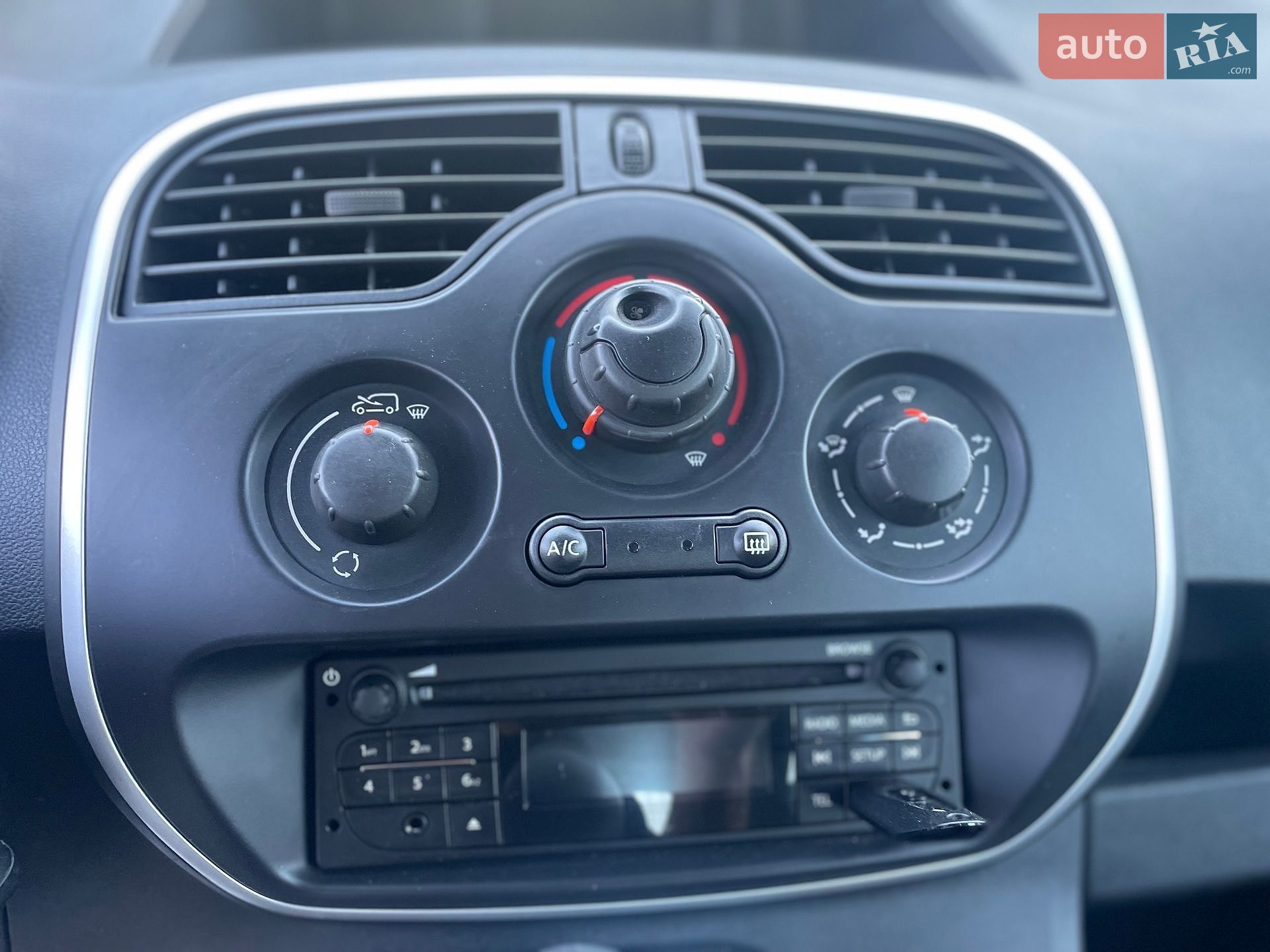 Renault Kangoo 2020 VIN VF1WK000565698815 фото оголошення 27 з 65
