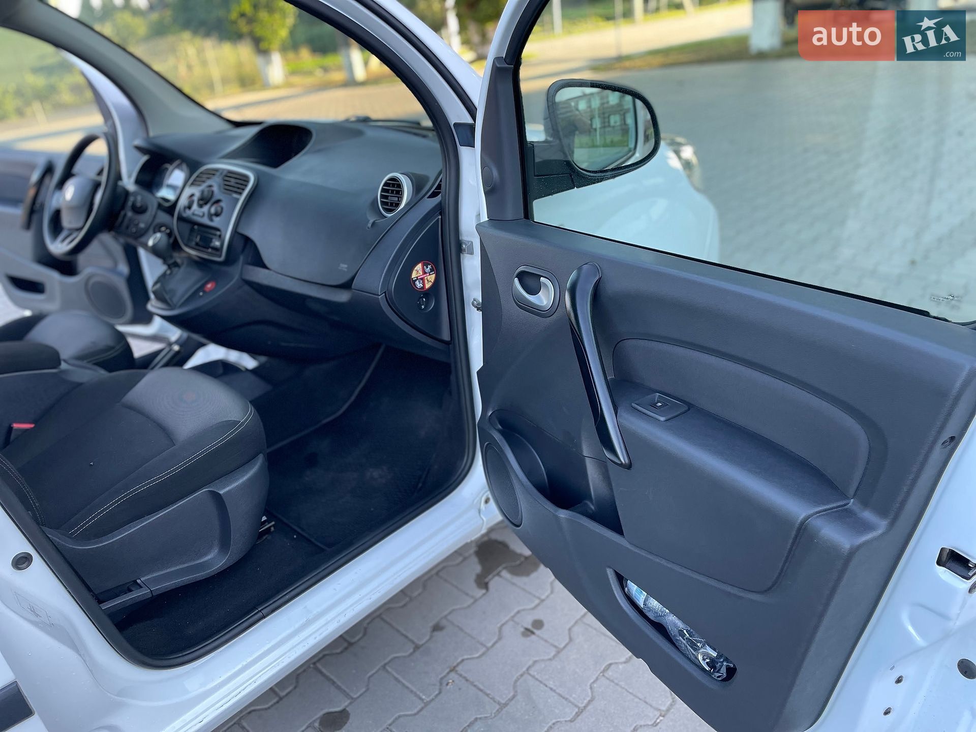 Renault Kangoo 2020 VIN VF1WK000565698815 фото оголошення 48 з 65
