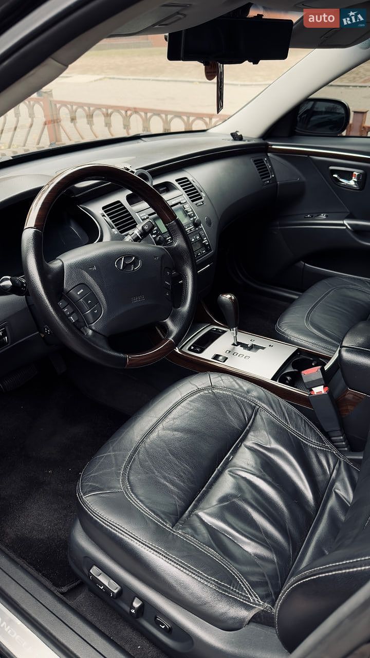 Hyundai Grandeur 2008 VIN KMHFC41DP9A406159 фото оголошення 17 з 22