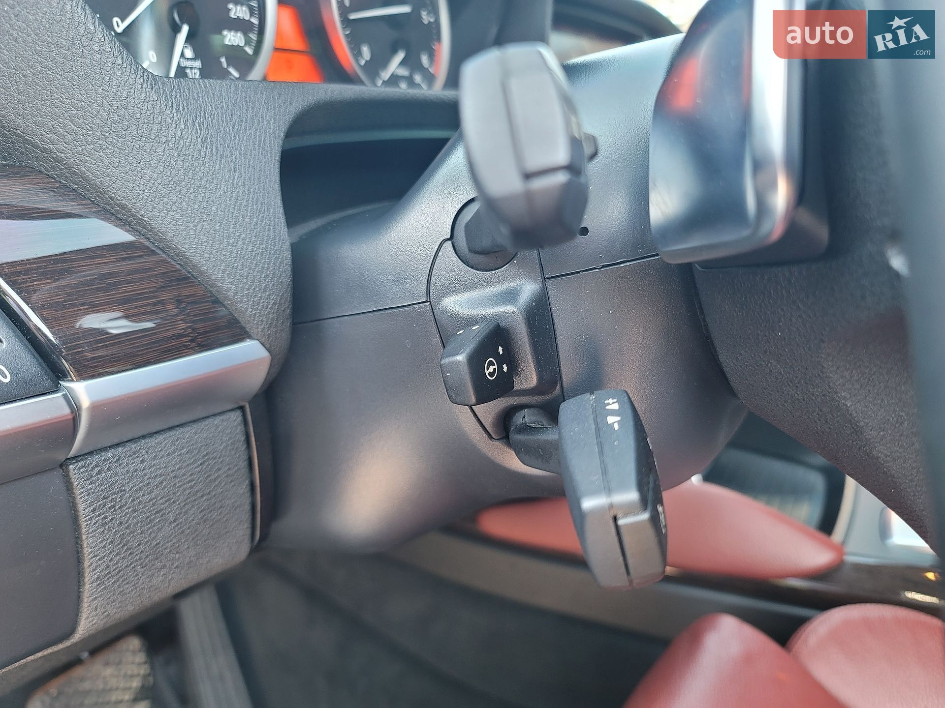 BMW X6 2013 VIN WBAFH810300B62236 фото оголошення 43 з 43