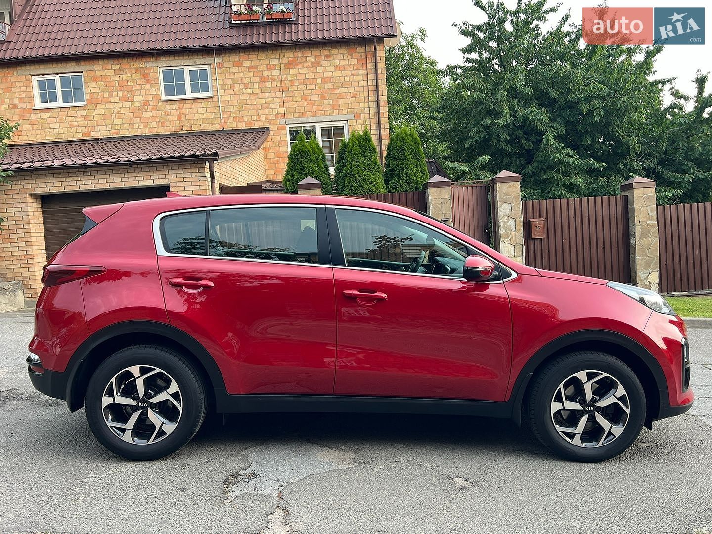 Kia Sportage 2019 VIN U5YPG814BLL832963 фото оголошення 4 з 61