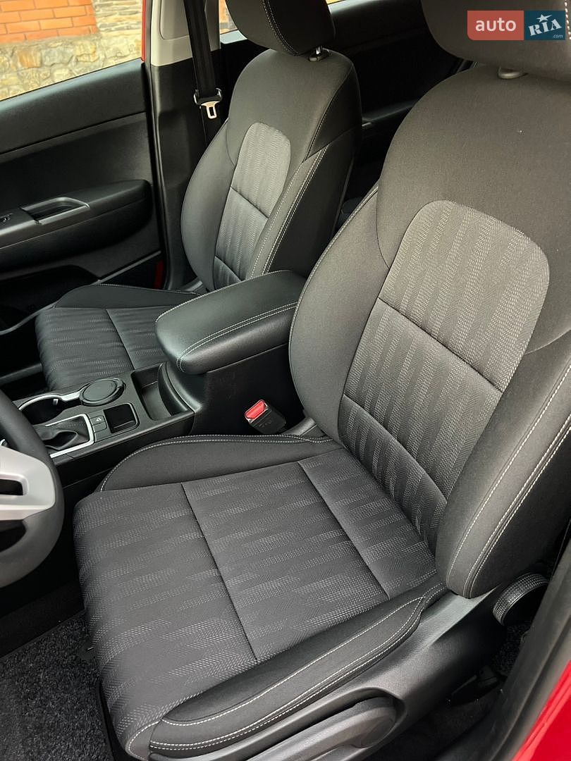 Kia Sportage 2019 VIN U5YPG814BLL832963 фото оголошення 50 з 61