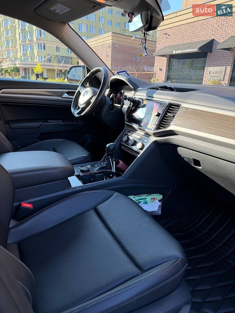 Volkswagen Atlas 2019 VIN 1V2RR2CA7KC622527 фото оголошення 29 з 37