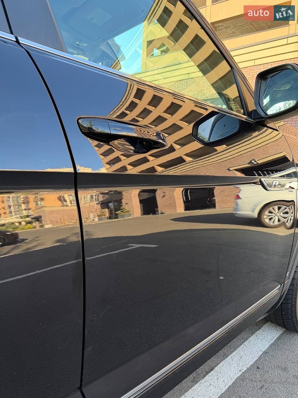 Volkswagen Atlas 2019 VIN 1V2RR2CA7KC622527 фото оголошення 33 з 37